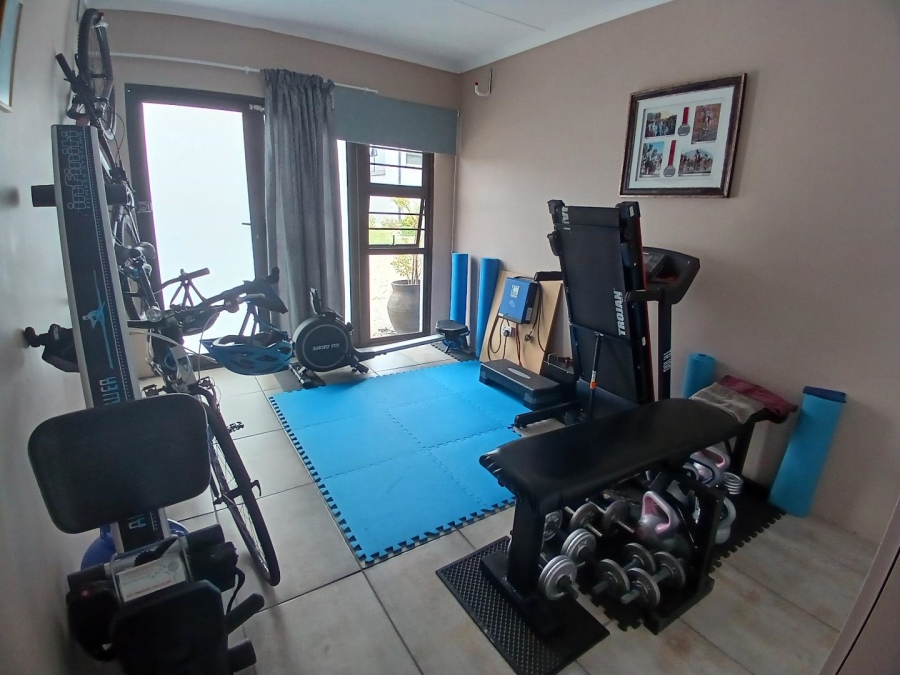 4 Bedroom Property for Sale in Seemeeu Park Western Cape